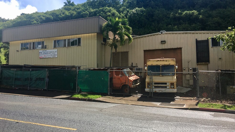 More Photos Of 96-1243 Waihona St, Pearl City Warehouse For Sale
