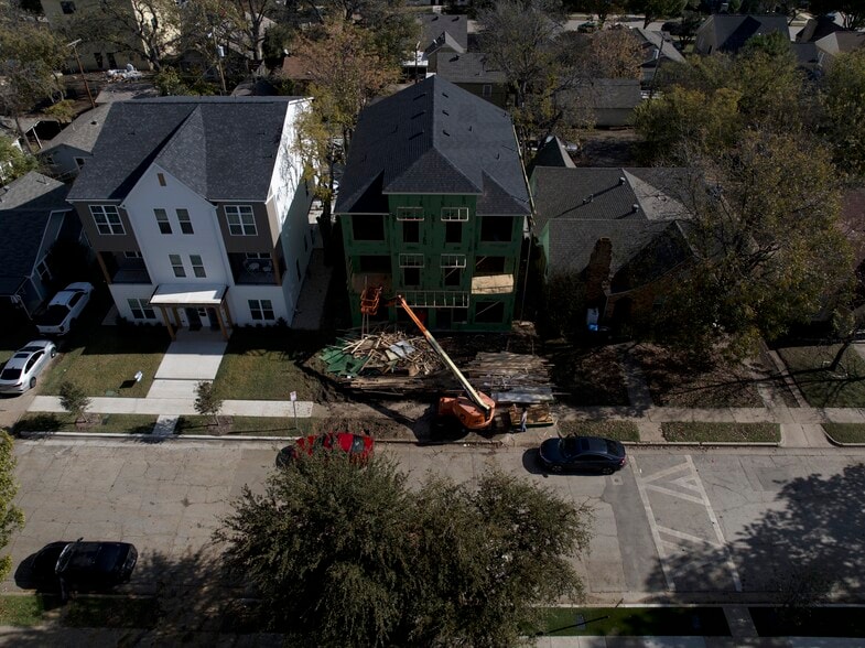 More Photos Of 3133 Cockrell Ave, Fort Worth Apartments For Sale