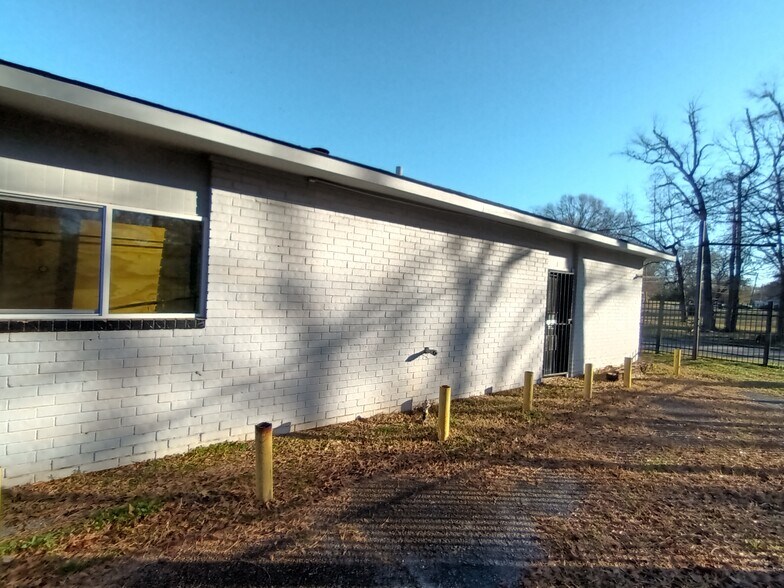 More Photos Of 429 Johnson St, Longview Apartments For Sale