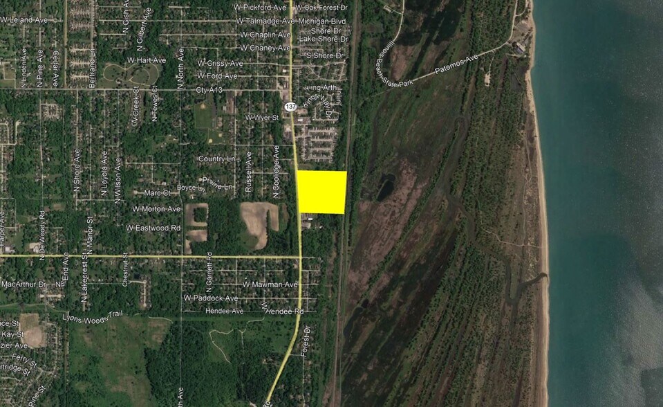 More Photos Of 38101 N Sheridan Rd, Beach Park Land For Sale