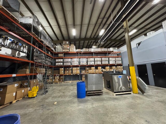 More Photos Of 2 Little Britain Rd, Newburgh Warehouse For Sale