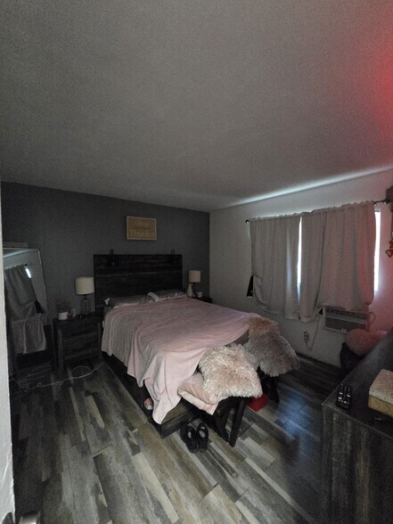 More Photos Of 1927- 1929 Roosevelt st, Hollywood Apartments For Sale