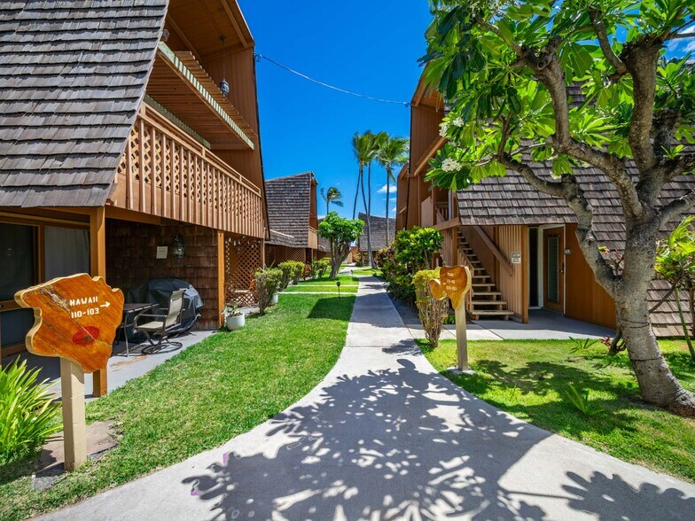 More Photos Of 1300 Kamehameha V Hwy, Kaunakakai Hotel For Sale