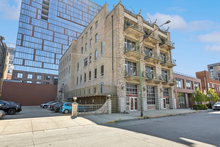 Primary Photo Of 165 N May St, Chicago Land For Sale