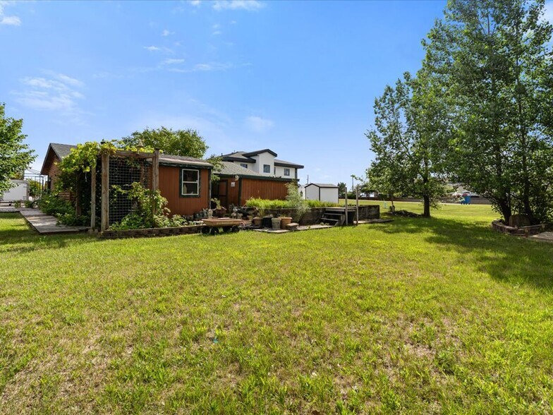 More Photos Of 1435 Anne St NW, Bemidji Office For Sale