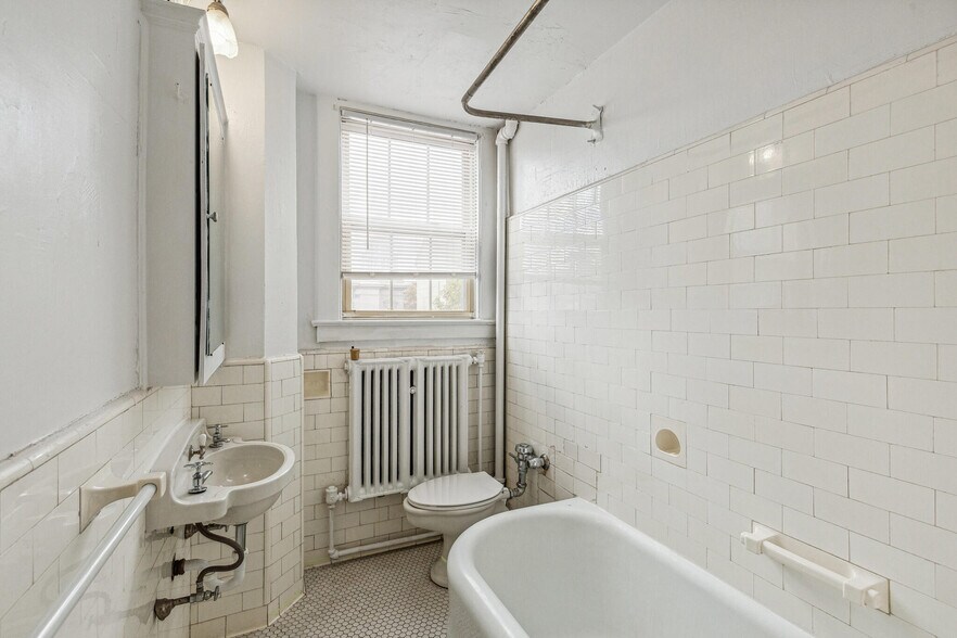 More Photos Of 429 E 14th Ave, Denver Apartments For Sale