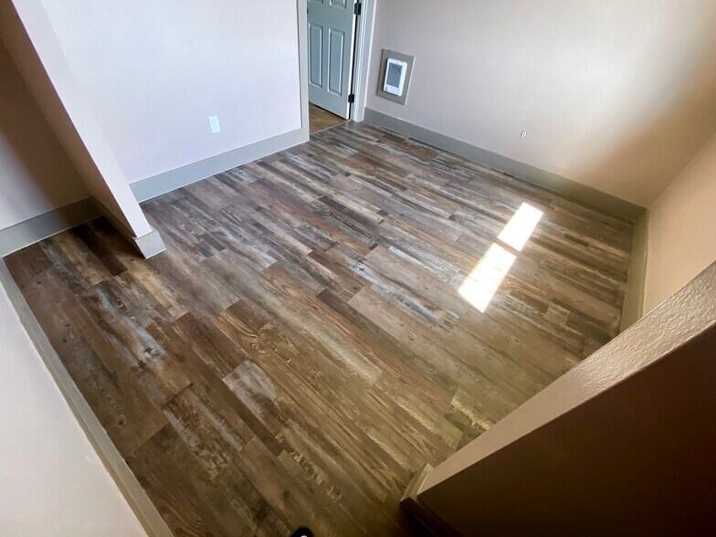 More Photos Of 229 2nd Ave SE, Cut Bank Apartments For Sale