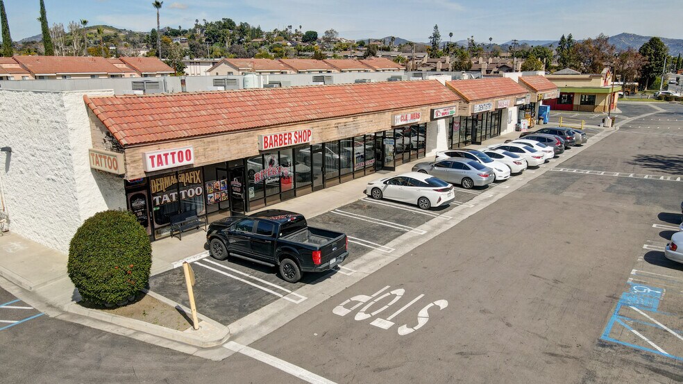 More Photos Of 110-150 W El Norte Pky, Escondido Unknown For Lease