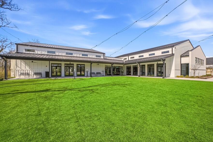 More Photos Of 410 S Paschall Rd, Sunnyvale Specialty For Sale