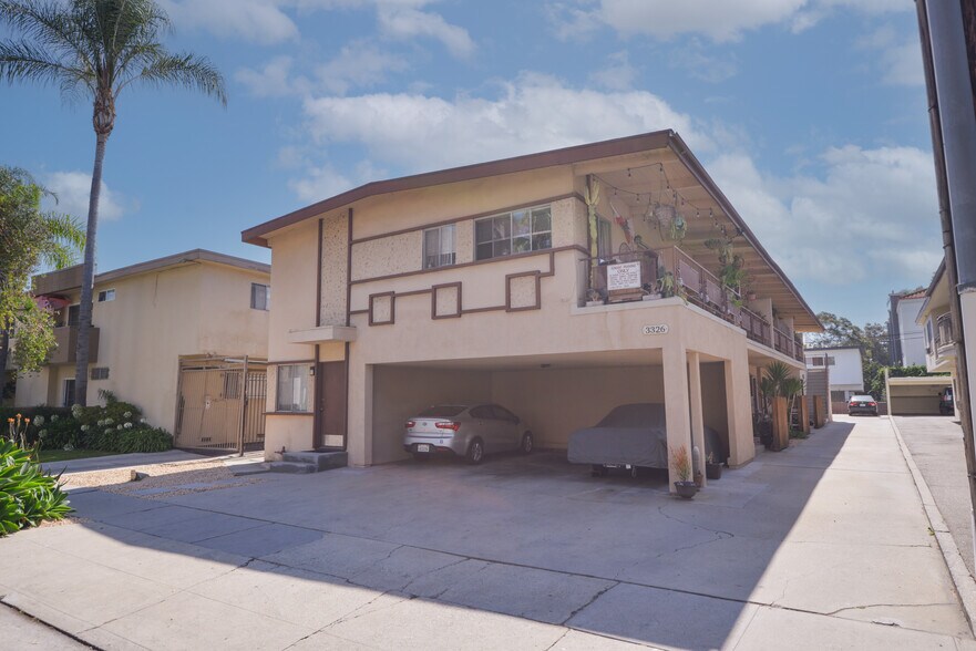More Photos Of 3326 S Canfield Ave, Los Angeles Apartments For Sale