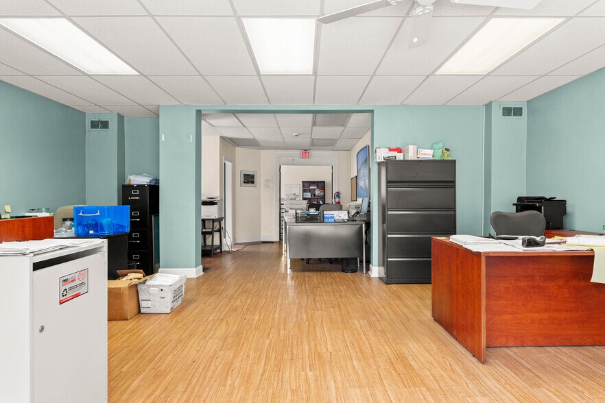 More Photos Of 800 Fayette St, Conshohocken Freestanding For Sale