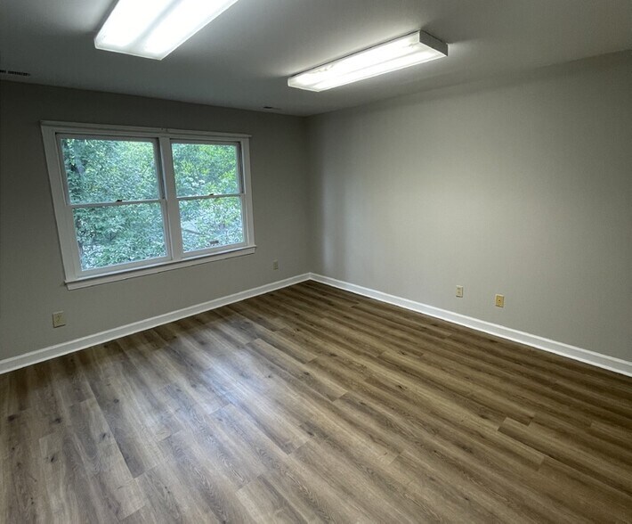 More Photos Of 7404 Chapel Hill Rd, Raleigh Office For Sale