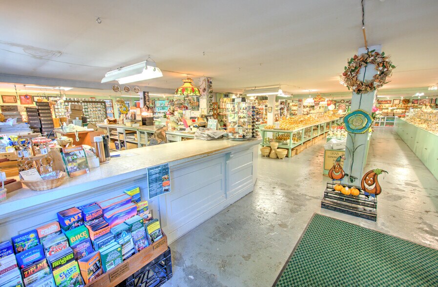 More Photos Of 167 Route 191, Cresco General Retail For Lease