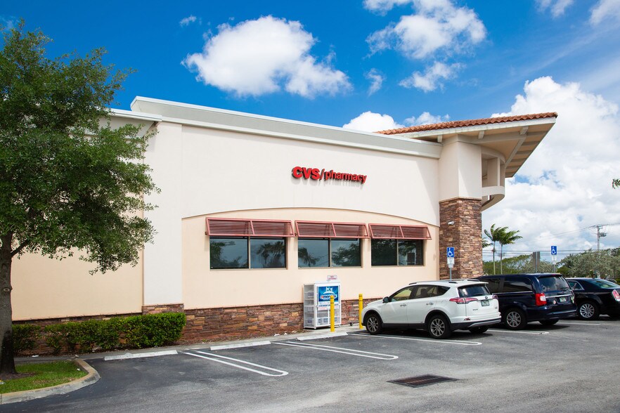 More Photos Of 10001 Sheridan St, Hollywood Drugstore For Lease