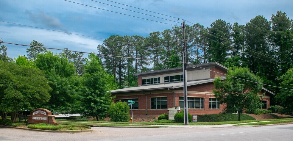 More Photos Of 951 Heather Park Dr, Garner Office For Lease