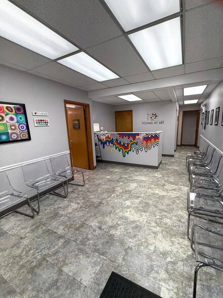 More Photos Of 117 E 6th Ave, Lancaster Freestanding For Sale