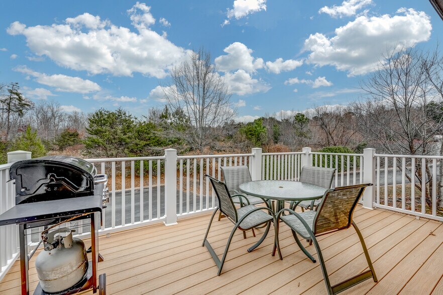 More Photos Of 95 Zion Station Ct, Troy Flex For Sale