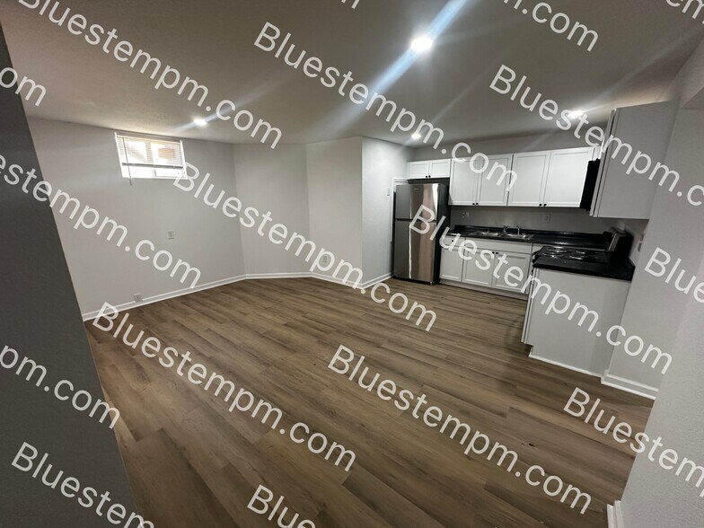 More Photos Of 1115 Felix St, Saint Joseph Apartments For Sale