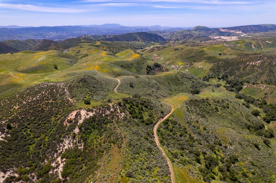 More Photos Of 0 Marr Ranch rd, Simi Valley Land For Sale