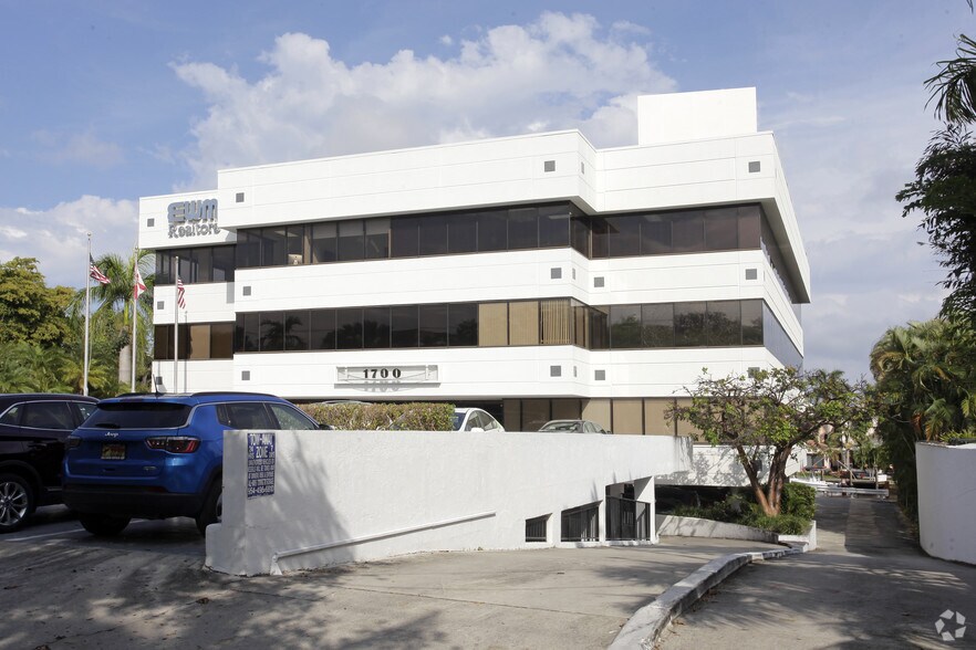 More Photos Of 1700 E Las Olas Blvd, Fort Lauderdale Office For Lease