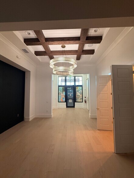 More Photos Of 1561 Lakefront Dr, Lakewood Ranch Unknown For Lease