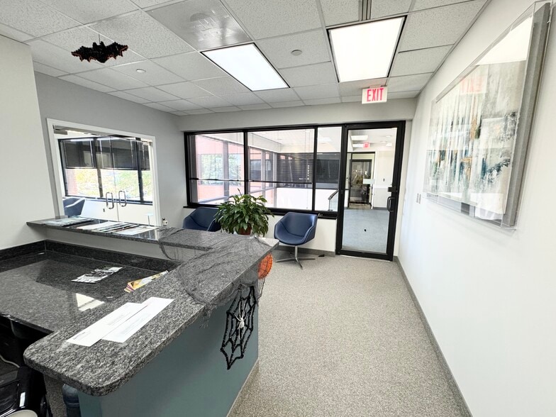 More Photos Of 6800 Backlick Rd, Springfield Office For Lease