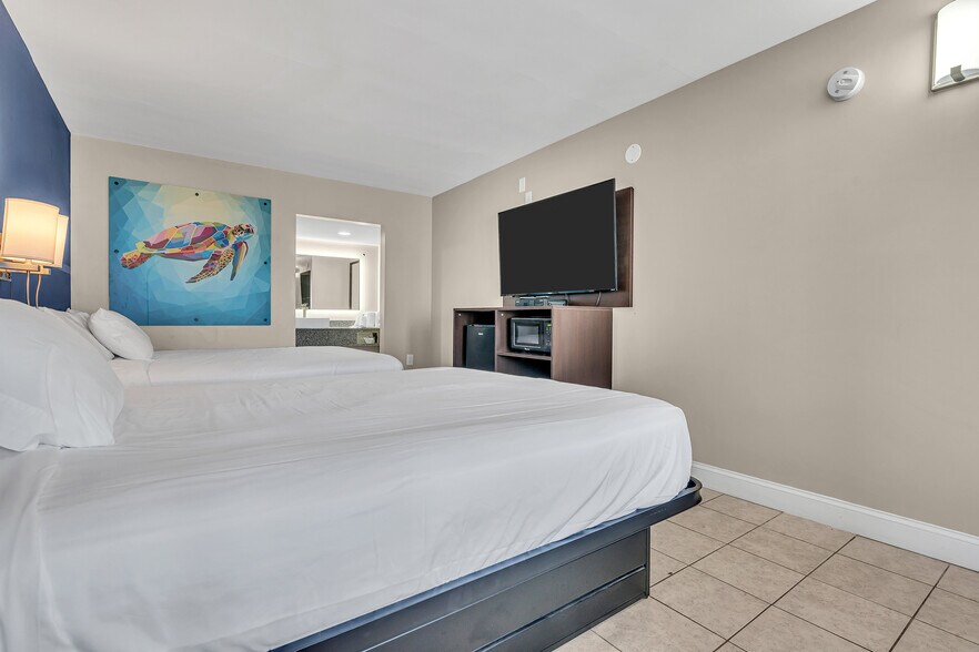 More Photos Of 61 Sumner Ave, Seaside Heights Hotel For Sale