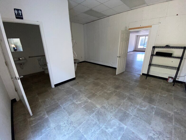 More Photos Of 3874 Savannah Hwy, Charleston Unknown For Sale