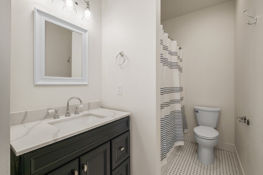 More Photos Of 214 Stewart St, Reno Apartments For Sale