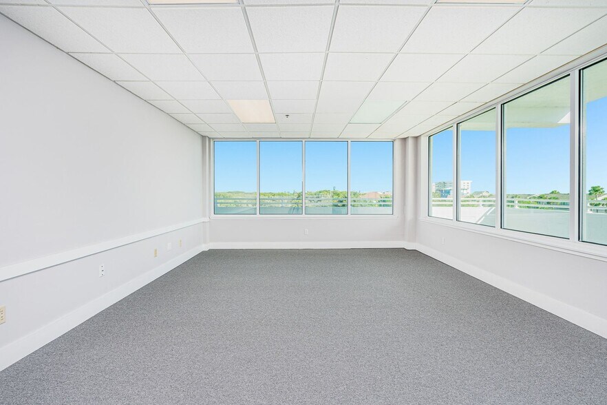 More Photos Of 55 Inlet Harbor Rd, Ponce Inlet Office Residential For Sale