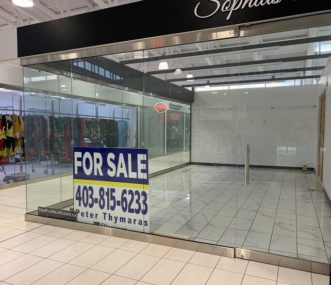 More Photos Of 260300 Writing Creek Cres, Balzac Storefront Retail Office For Sale