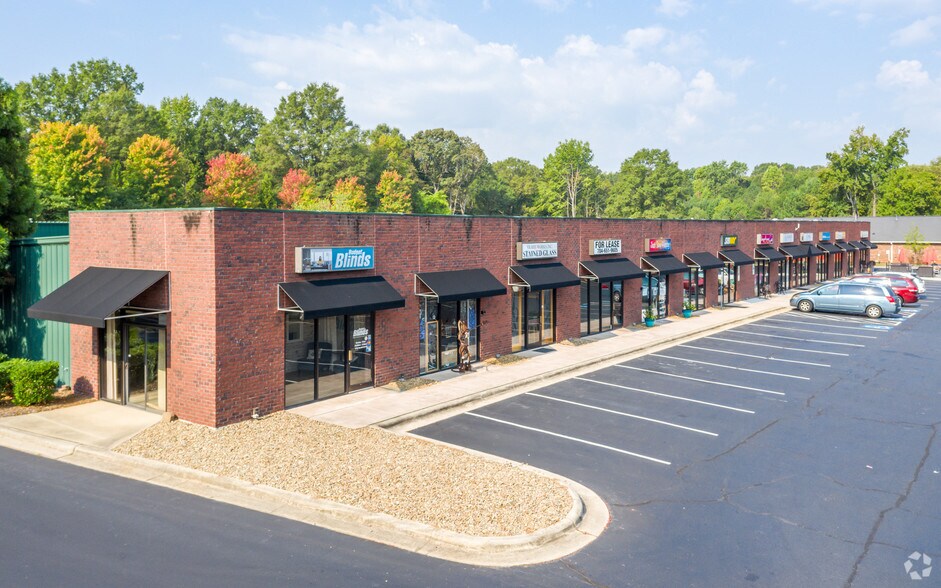 Primary Photo Of 3826 S New Hope Rd, Gastonia Warehouse For Lease