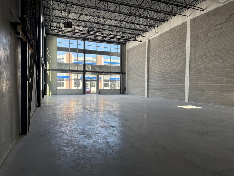 More Photos Of 20 Tasker Rd, Brampton Warehouse For Sale