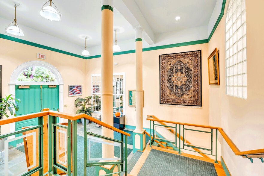 More Photos Of 294 Pleasant St, Stoughton Office For Sale