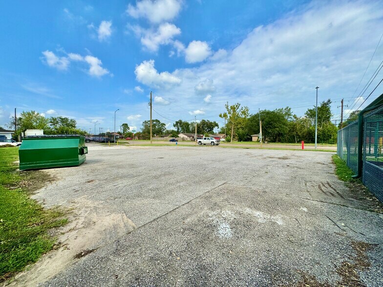 More Photos Of 5434 Melanite Ave, Houston Land For Lease