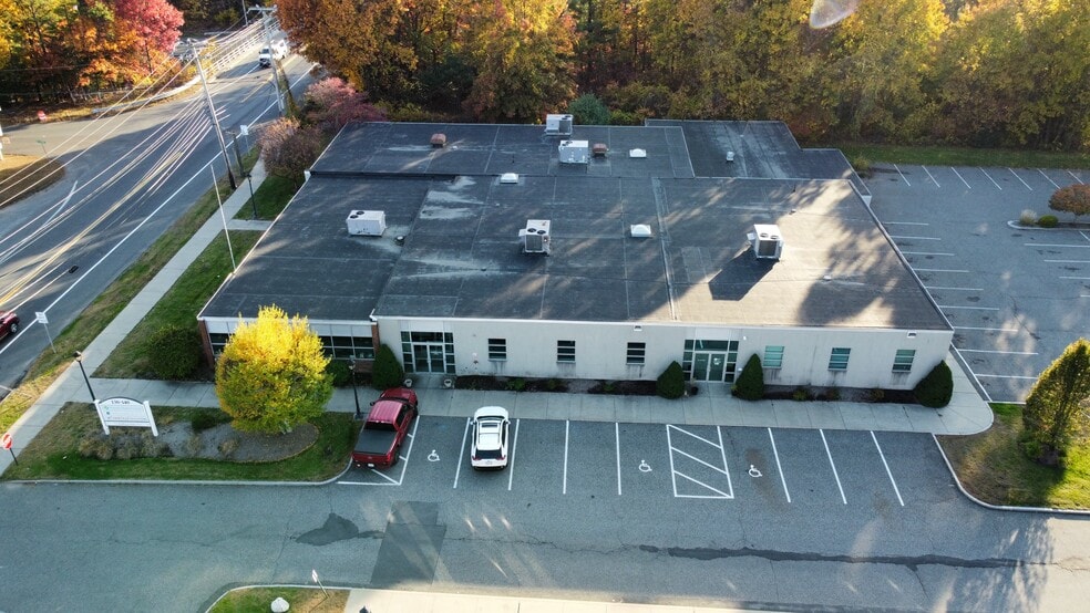 More Photos Of 130 Southampton Rd, Westfield Medical For Lease