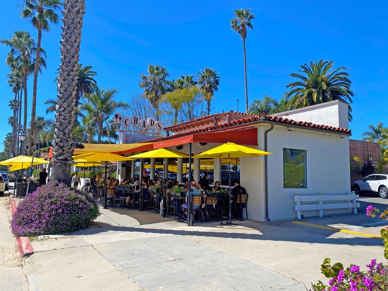 More Photos Of 216 W Cabrillo Blvd, Santa Barbara Restaurant For Sale