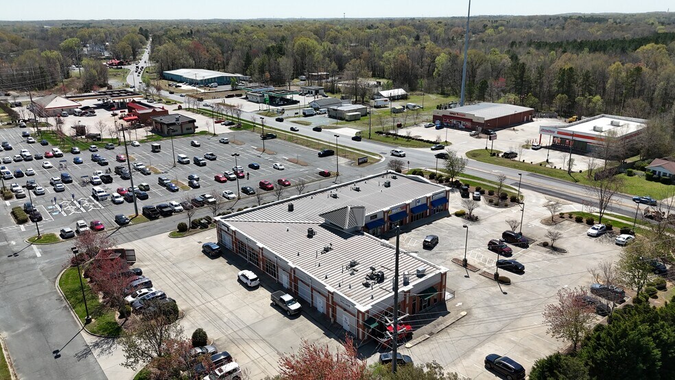 More Photos Of 7878-7892 Idlewild Rd, Indian Trail General Retail For Sale