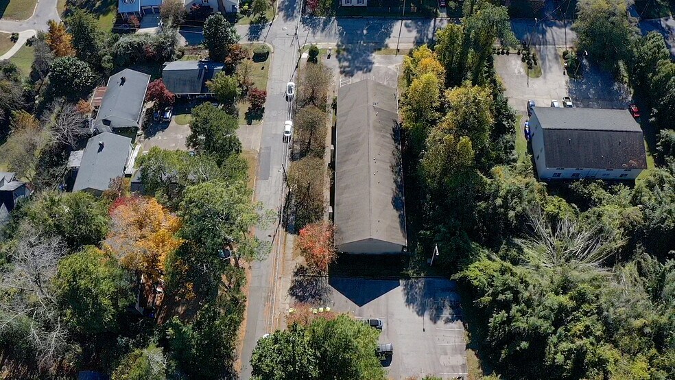 More Photos Of 301-307 Hinsdale Ave, Fayetteville Apartments For Sale