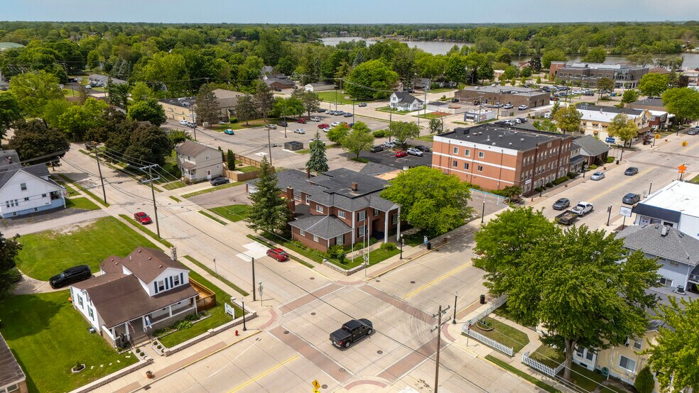 More Photos Of 209 N Main St, Belleville Medical For Sale