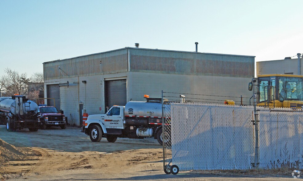 More Photos Of 275 Ellsworth St, Holbrook Warehouse For Sale