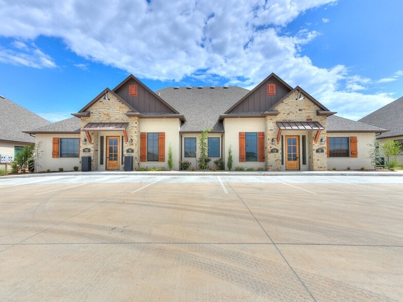 More Photos Of 17933 N Pennsylvania Ave, Edmond Office For Sale