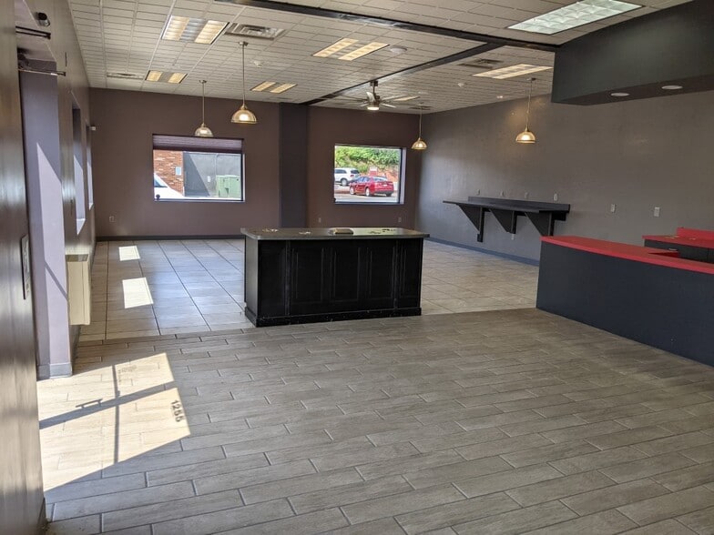 More Photos Of 1255 Scalp Ave, Johnstown Freestanding For Lease