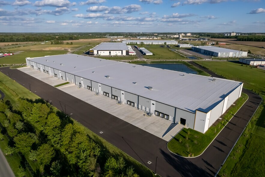 More Photos Of 1020 Innovation Way, Marysville Warehouse For Lease