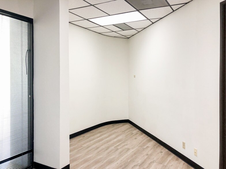 More Photos Of 119 S Atlantic Blvd, Monterey Park Office For Sale