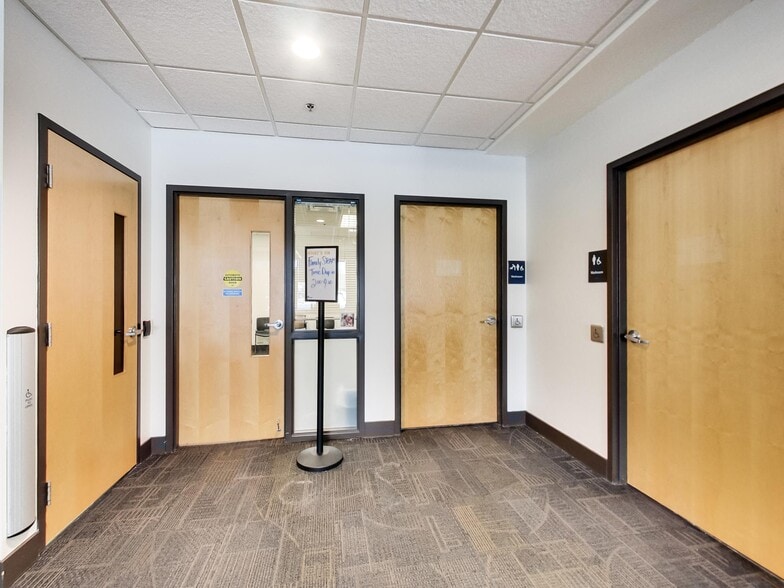 More Photos Of 540 Plains Rd E, Burlington Apartments For Sale