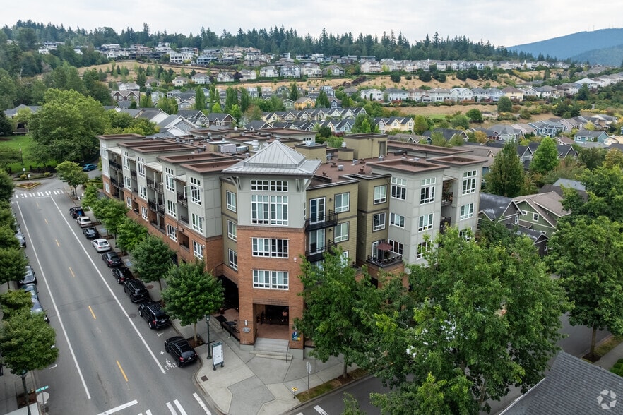 More Photos Of 1886 25th Ave NE, Issaquah Apartments For Sale