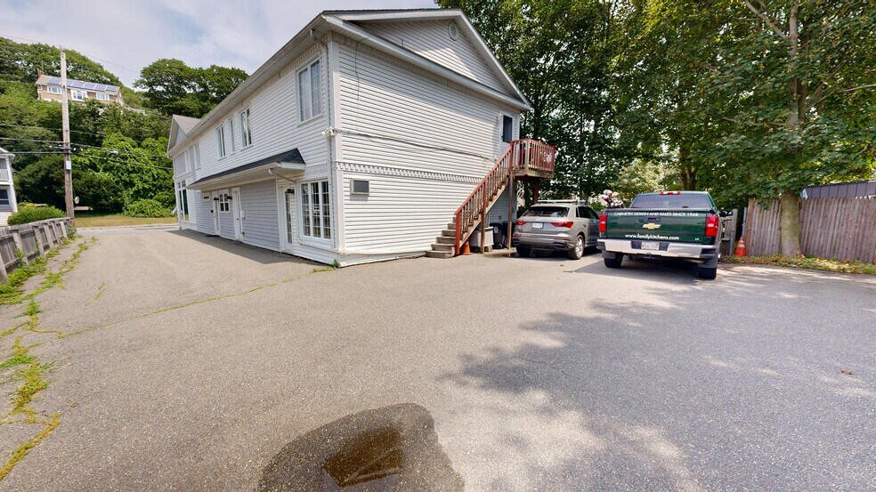 More Photos Of 487 Humphrey St, Swampscott Office For Sale