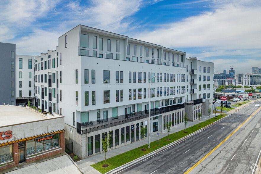 More Photos Of 1009 8th Ave S, Nashville Apartments For Lease