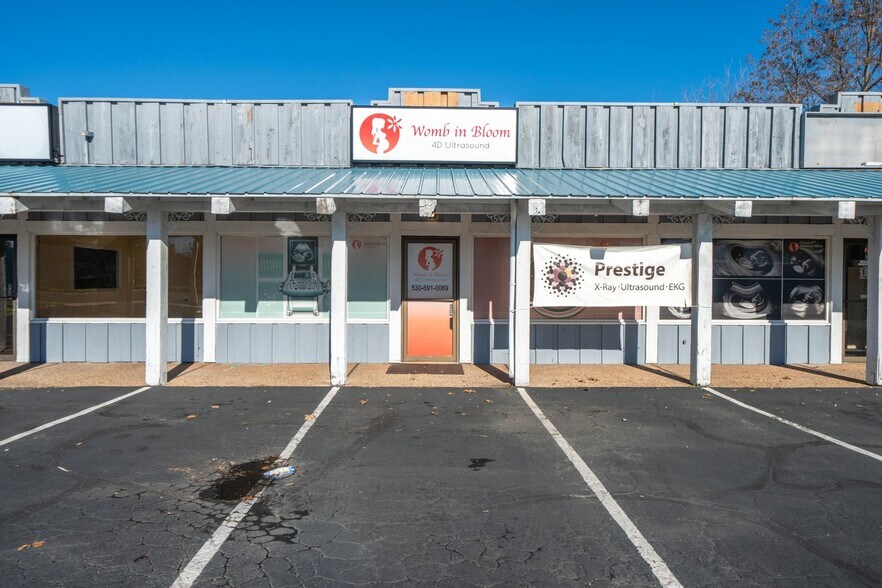 More Photos Of 1556 Hartnell Ave, Redding Office For Sale